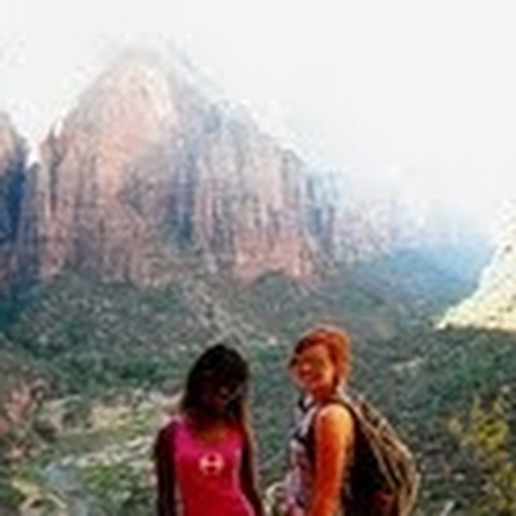 Meet your Posher, Alecia - Picture 1 of 1